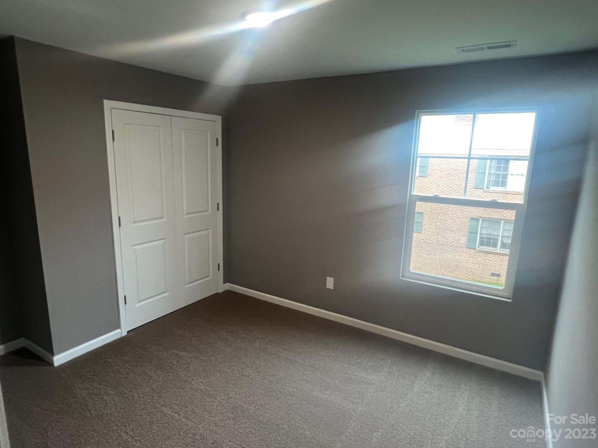 Photo 18 of 117 Edgewood Avenue