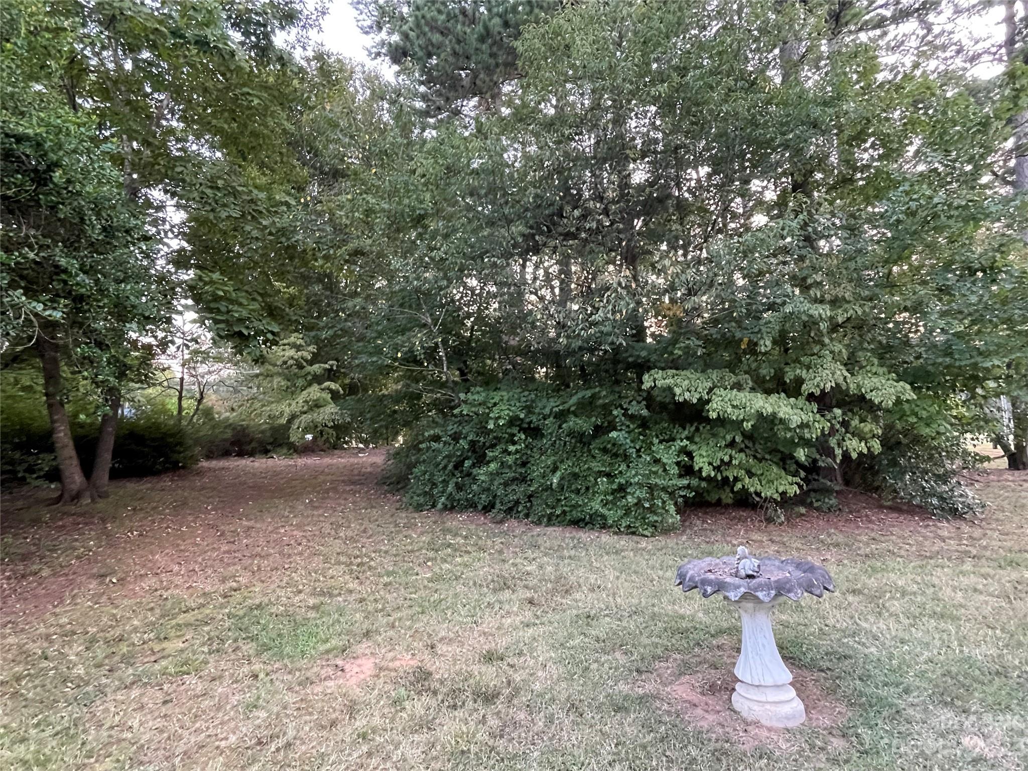 Photo 12 of 3270 Innes Street W