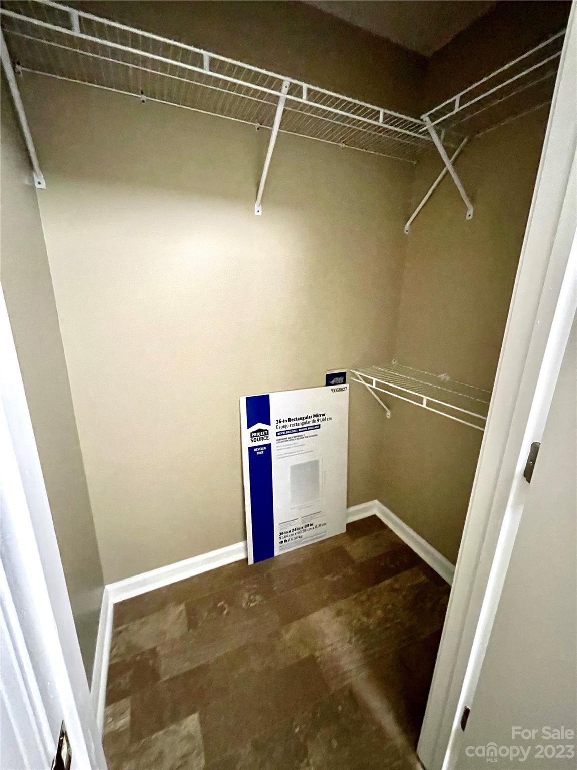Photo 34 of 3270 Innes Street W