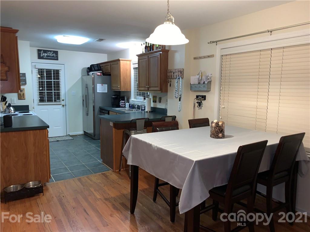 Photo 7 of 3828 16th Street NE