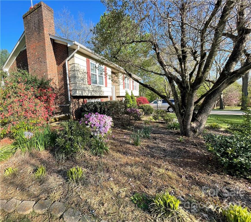 Photo 40 of 5037 Wallace Circle