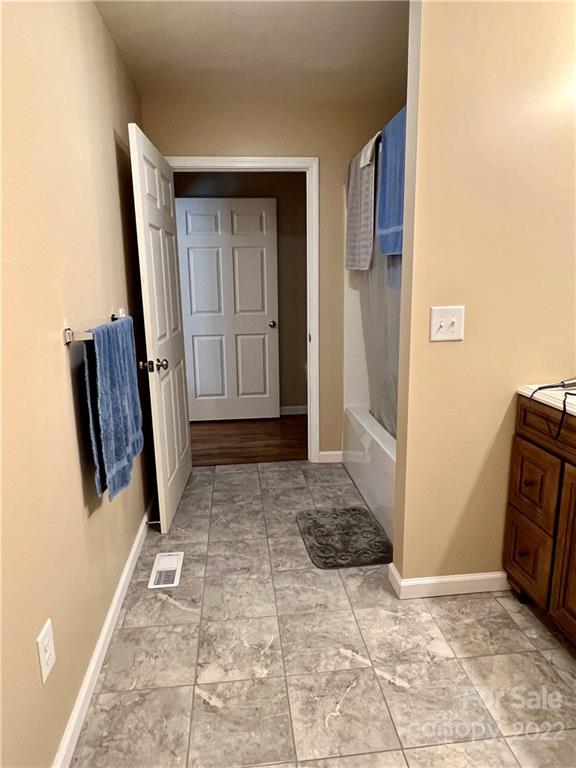 Photo 18 of 206 Blackberry Lane